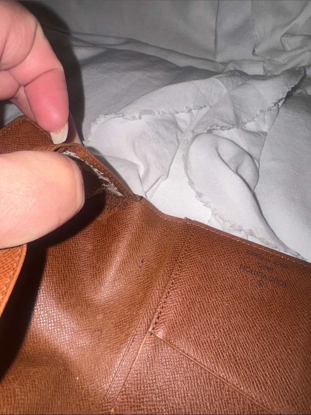 Louis Vuitton Checkbook Wallet - Picture 5 of 11